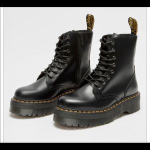 JADON SMOOTH LEATHER PLATFORM BOOTS